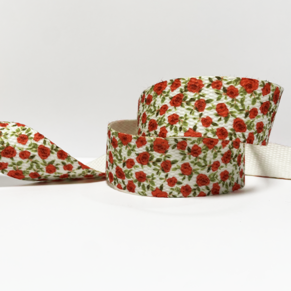 Sangle sublimée avec des fleurs rouge fabriqué en France Sangle sublimée pour projets sur mesure, pour le packaging, la décoration, Idées de personnalisation sur de la sangle, Sangle résistante
